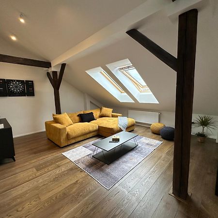 Loft Apartments Praha Bagian luar foto