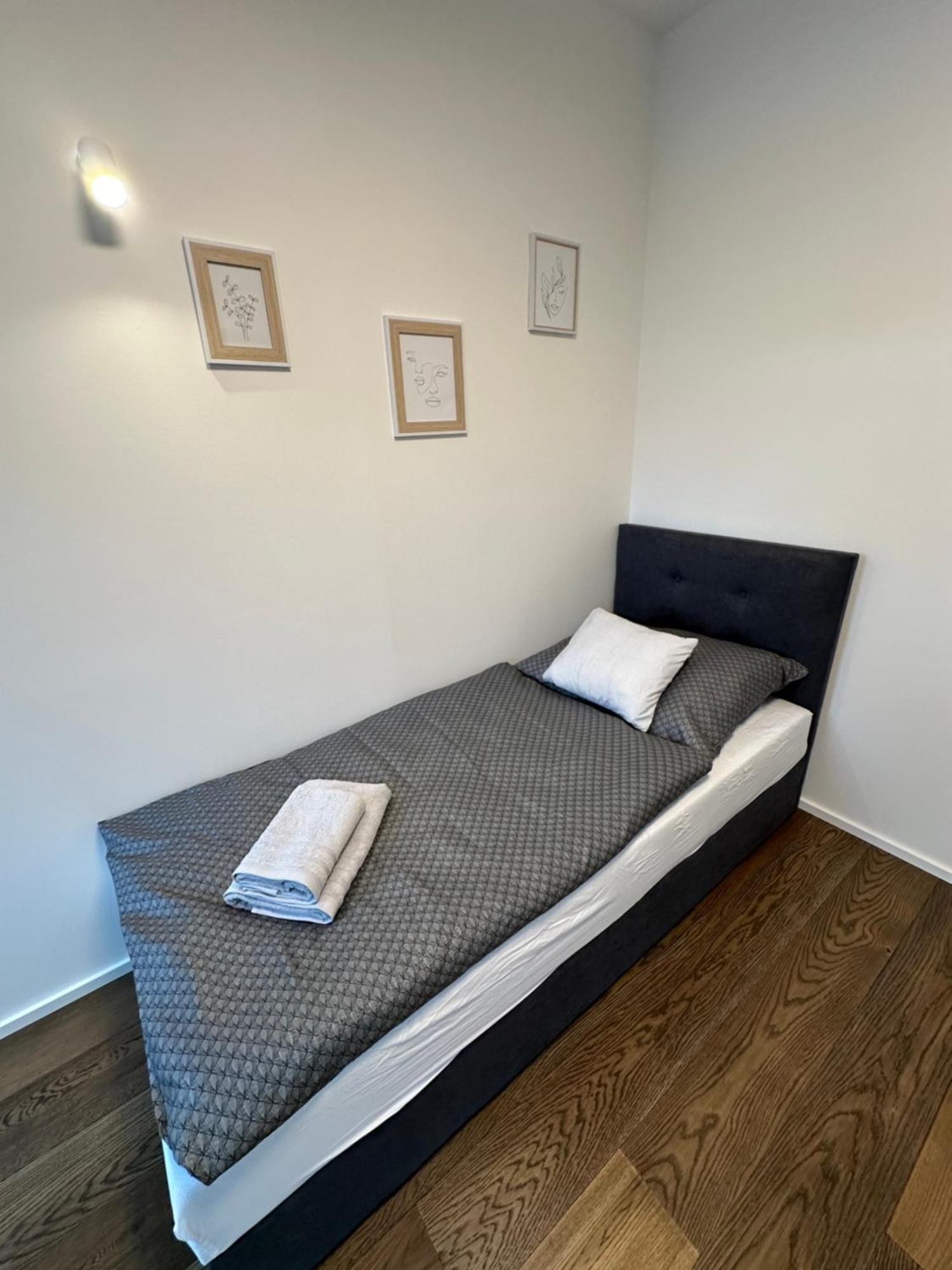Loft Apartments Praha Bagian luar foto