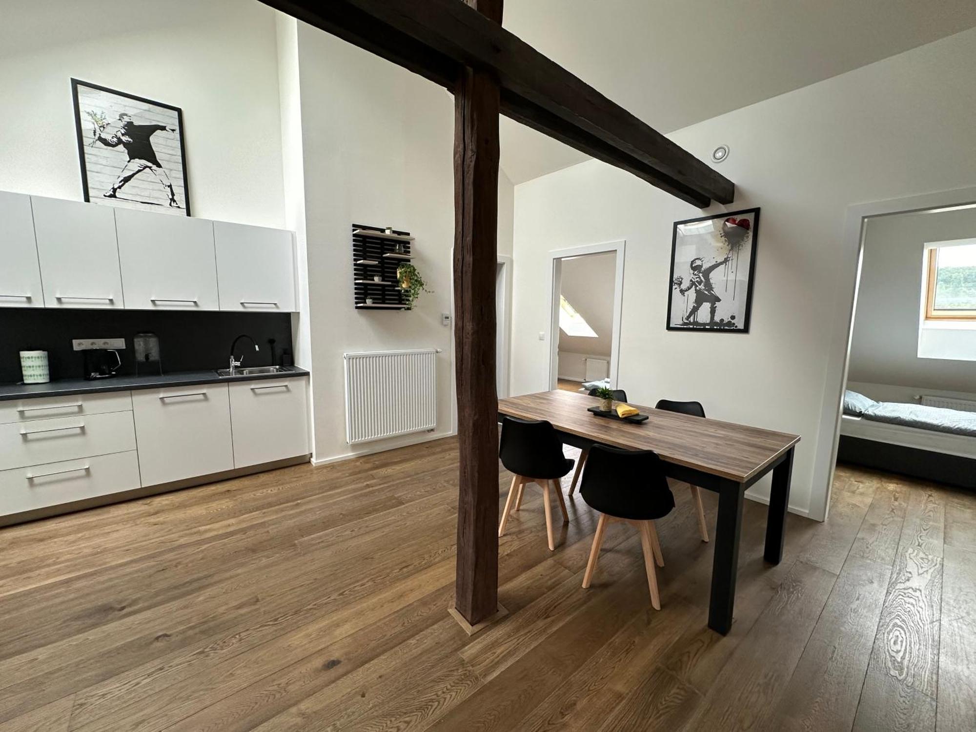 Loft Apartments Praha Bagian luar foto