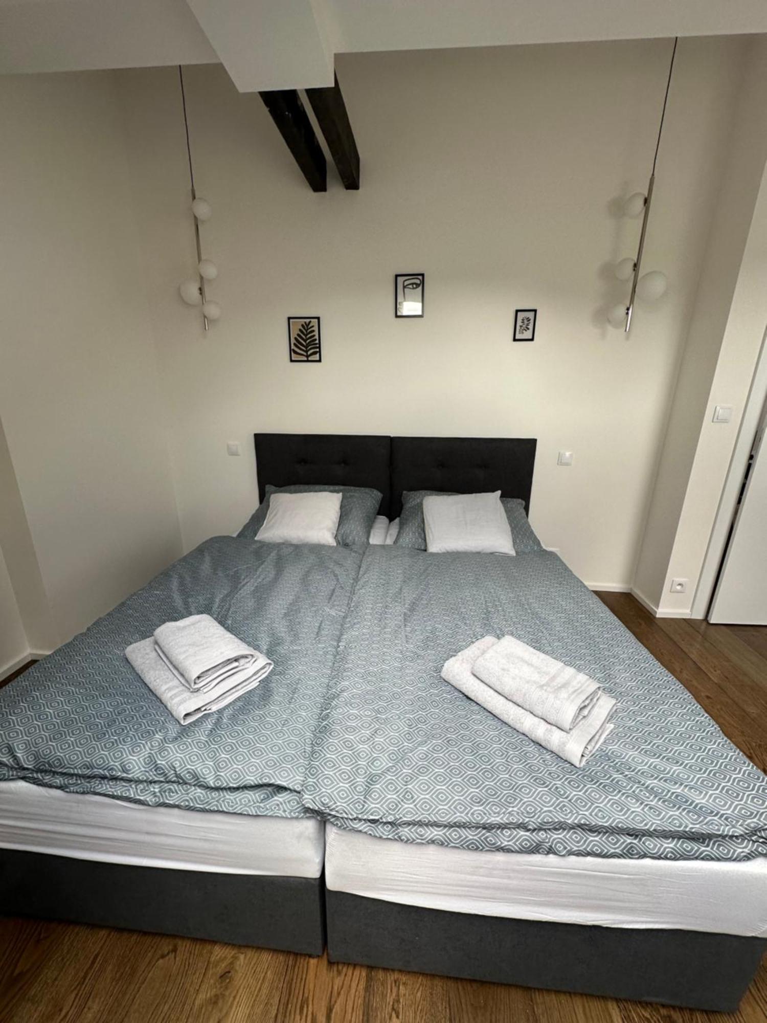 Loft Apartments Praha Bagian luar foto